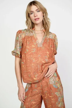Border Print Retro Floral Blouse