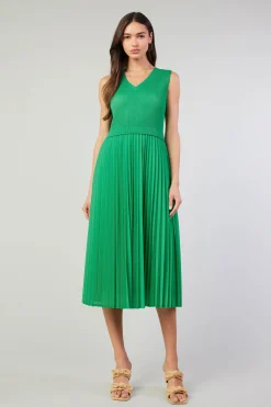 Cari Ribbed Contrast Pleated Dress