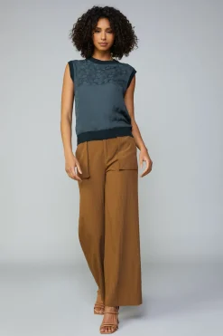 Contrast Crewneck Top