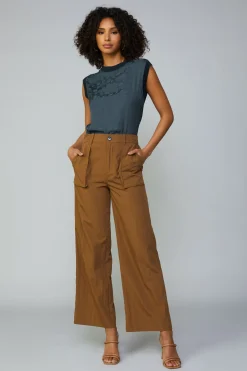 Contrast Crewneck Top