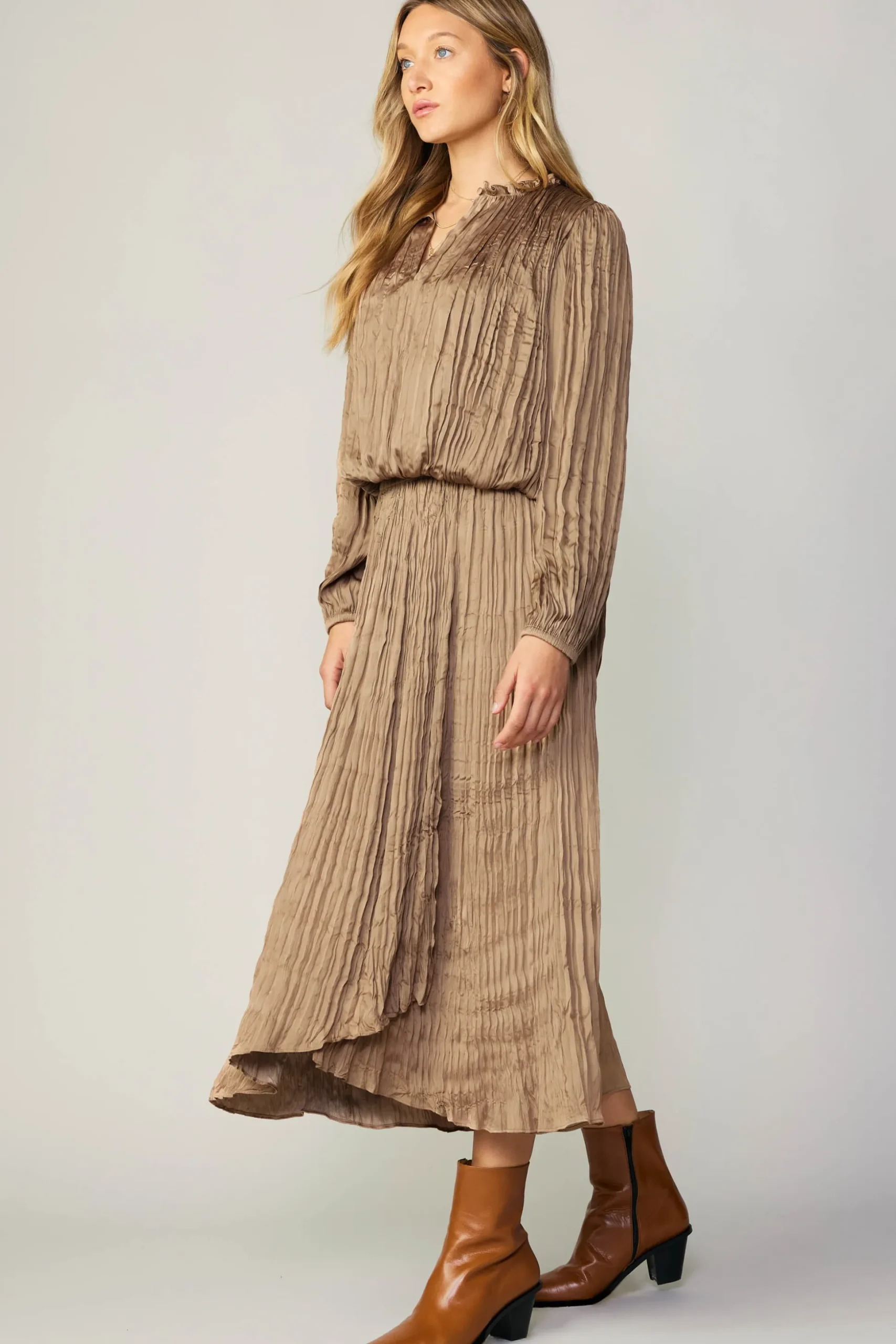 Crinkle Plisse Midi Skirt