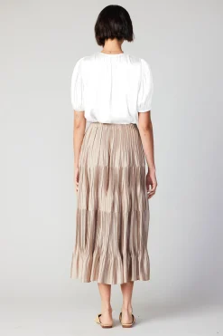 Cuffed Pleated Yoke Top