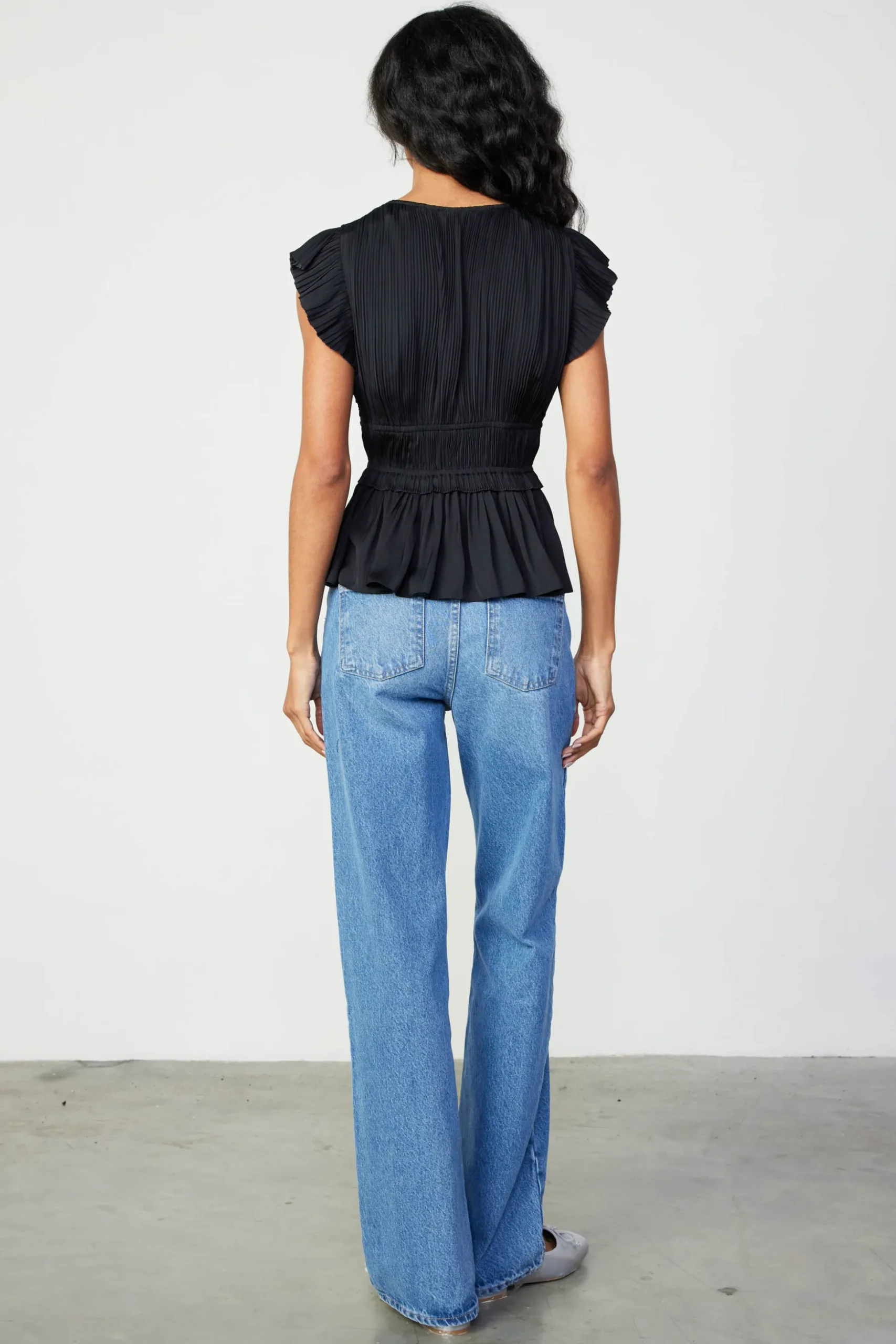 Mara Pleated Sleeveless Blouse