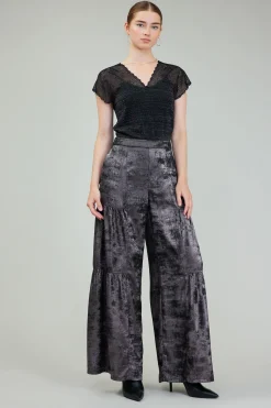 Opalescent Textured Tiered Pants
