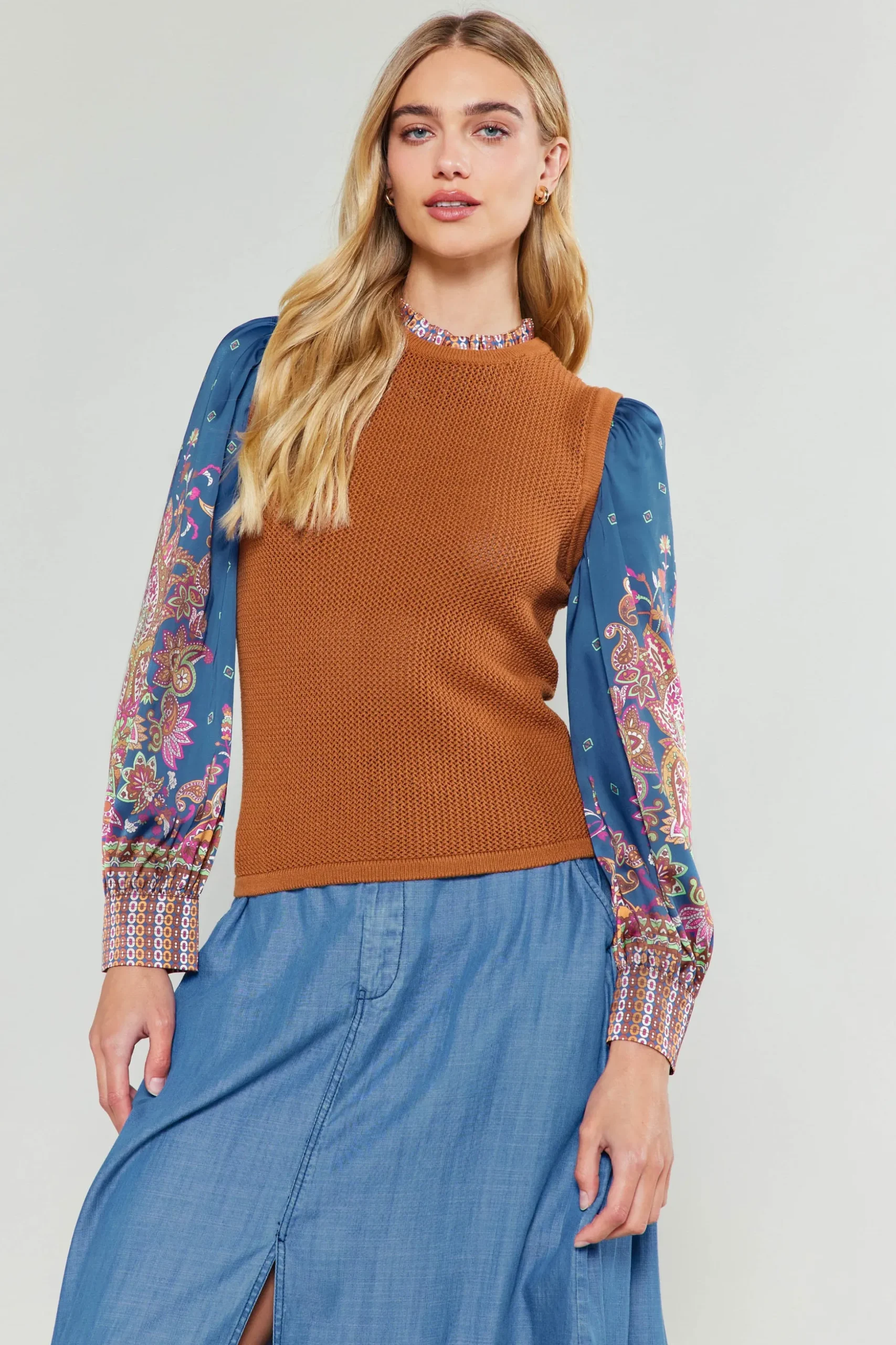 Paisley Contrast Sleeve Knit Top