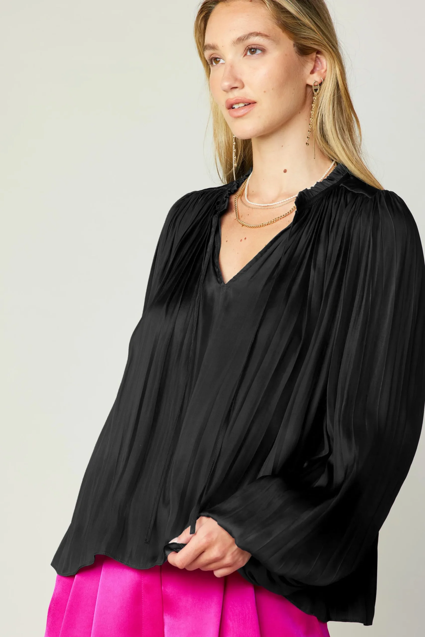 Pleated Puffed Sleeve Blouse