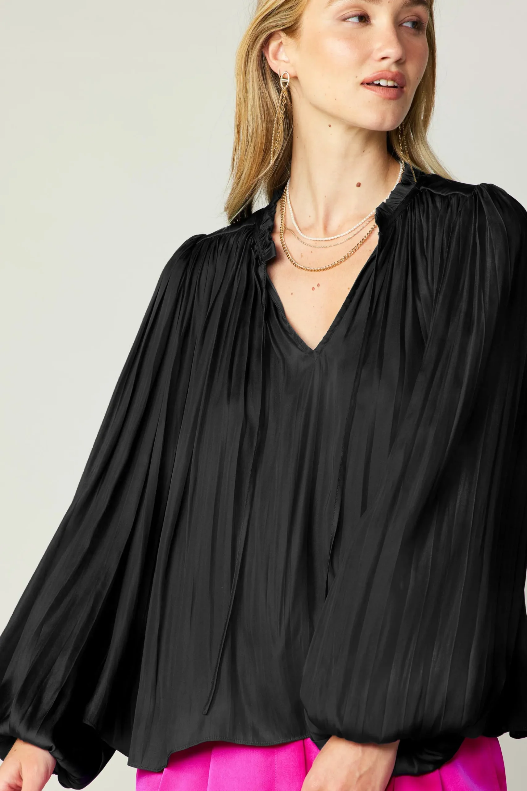 Pleated Puffed Sleeve Blouse