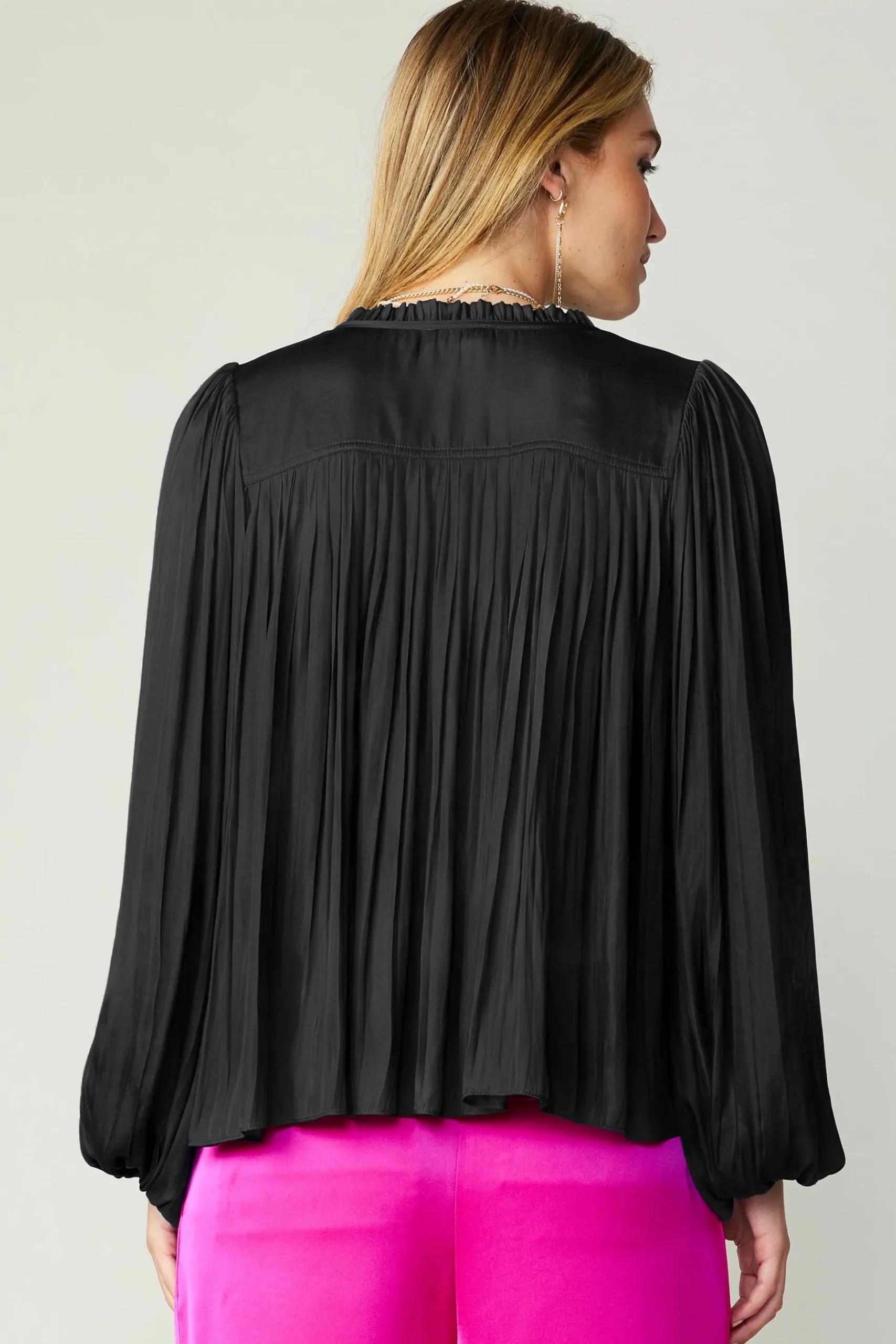 Pleated Puffed Sleeve Blouse