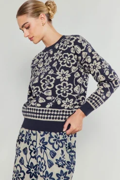 Pullover Floral Sweater