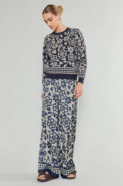 Pullover Floral Sweater