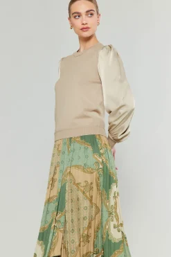 Ribbed Contrast Sleeve Sweater