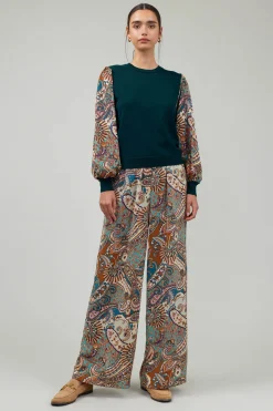 Ribbed Contrast Sleeve top