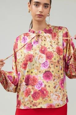 Rosette Patterned Blouse