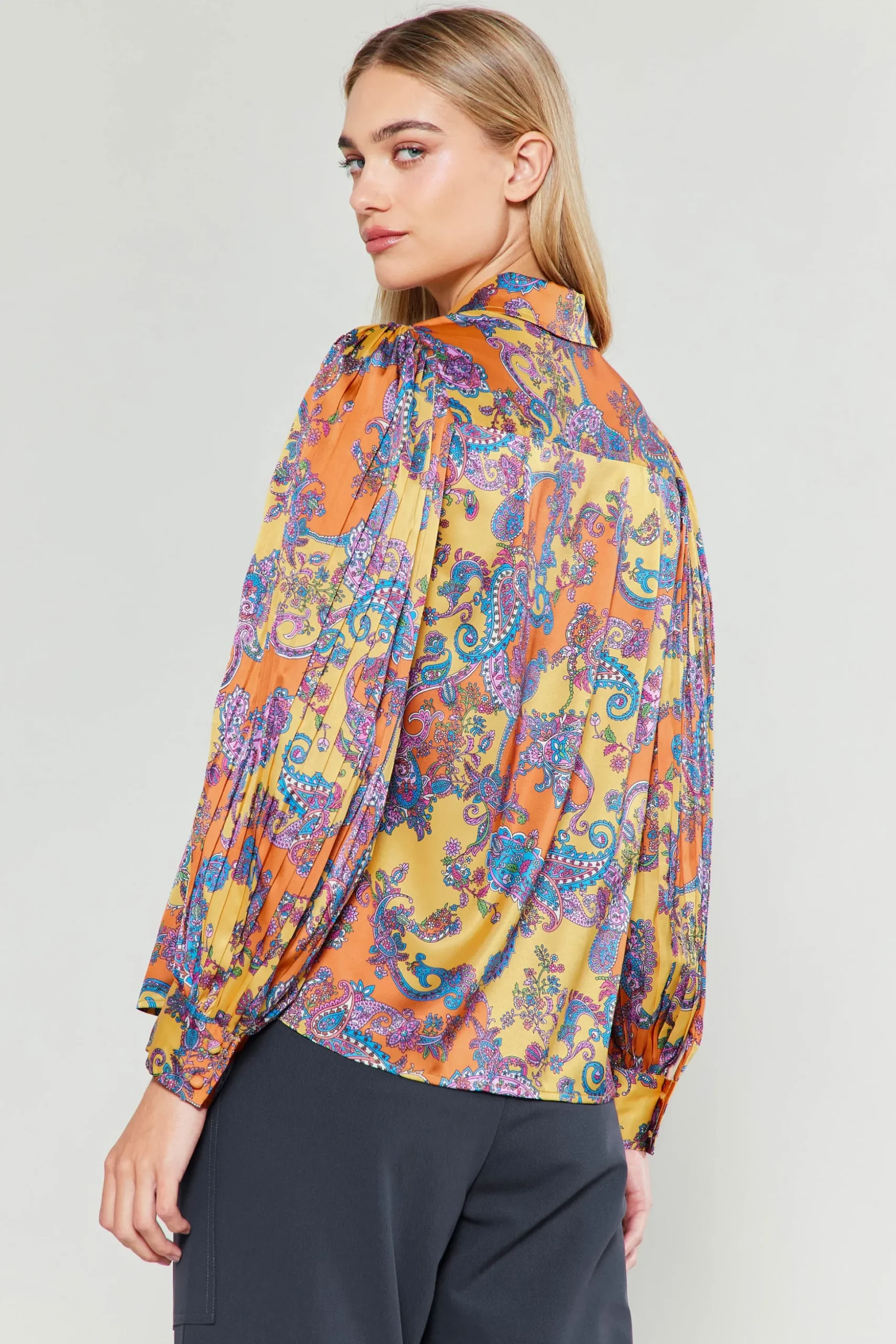 Tonal Paisley Pleated Shirt